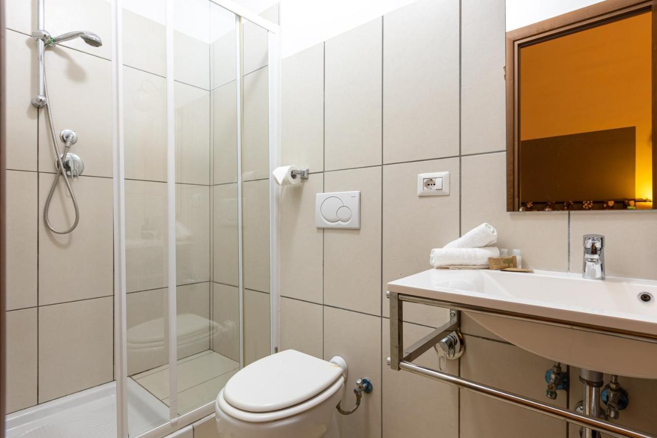 San Lorenzo Rooms Roma Dış mekan fotoğraf